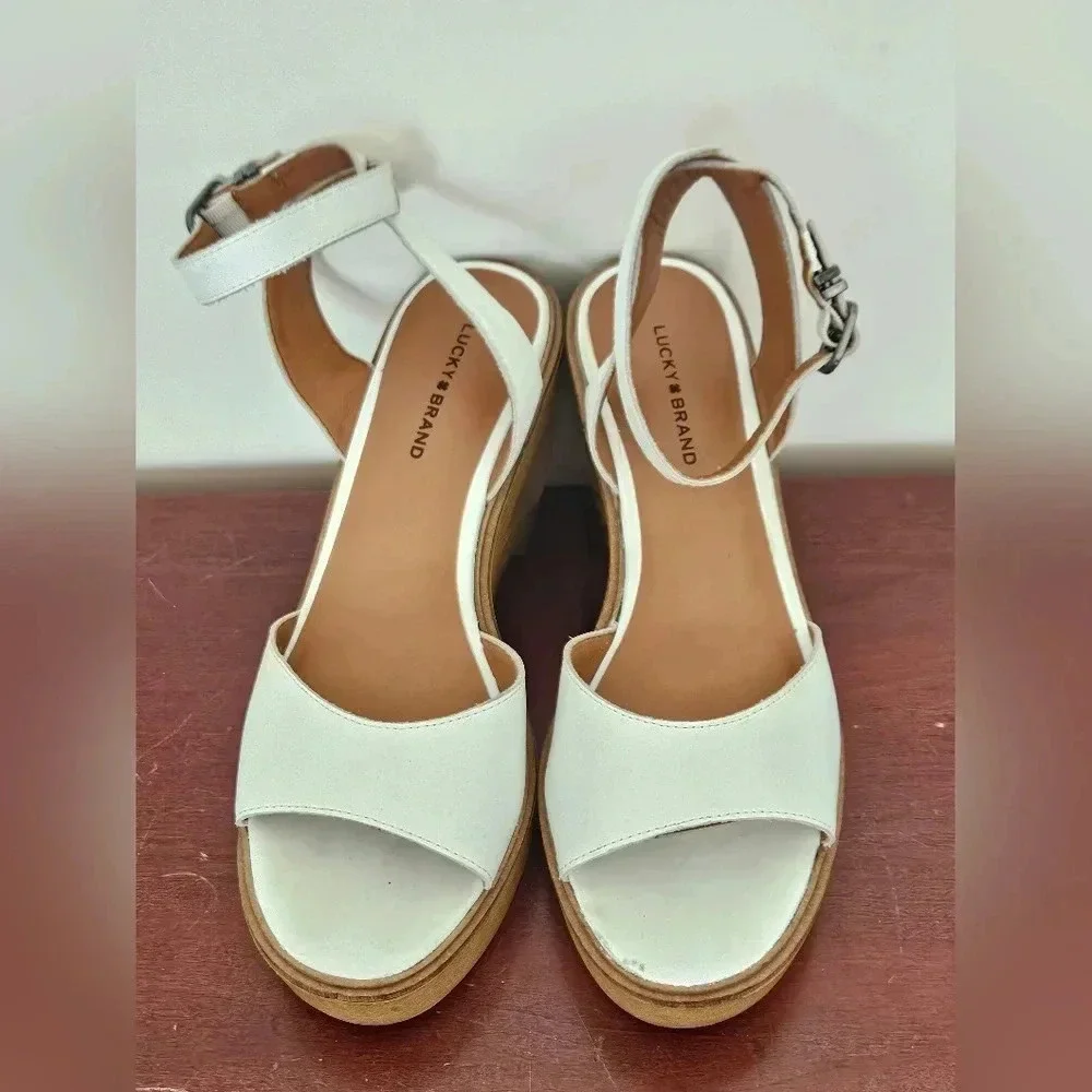 Lucky Brand Womens Green  Ankle Strap /Lk-Wyndin  Heels Size 8M